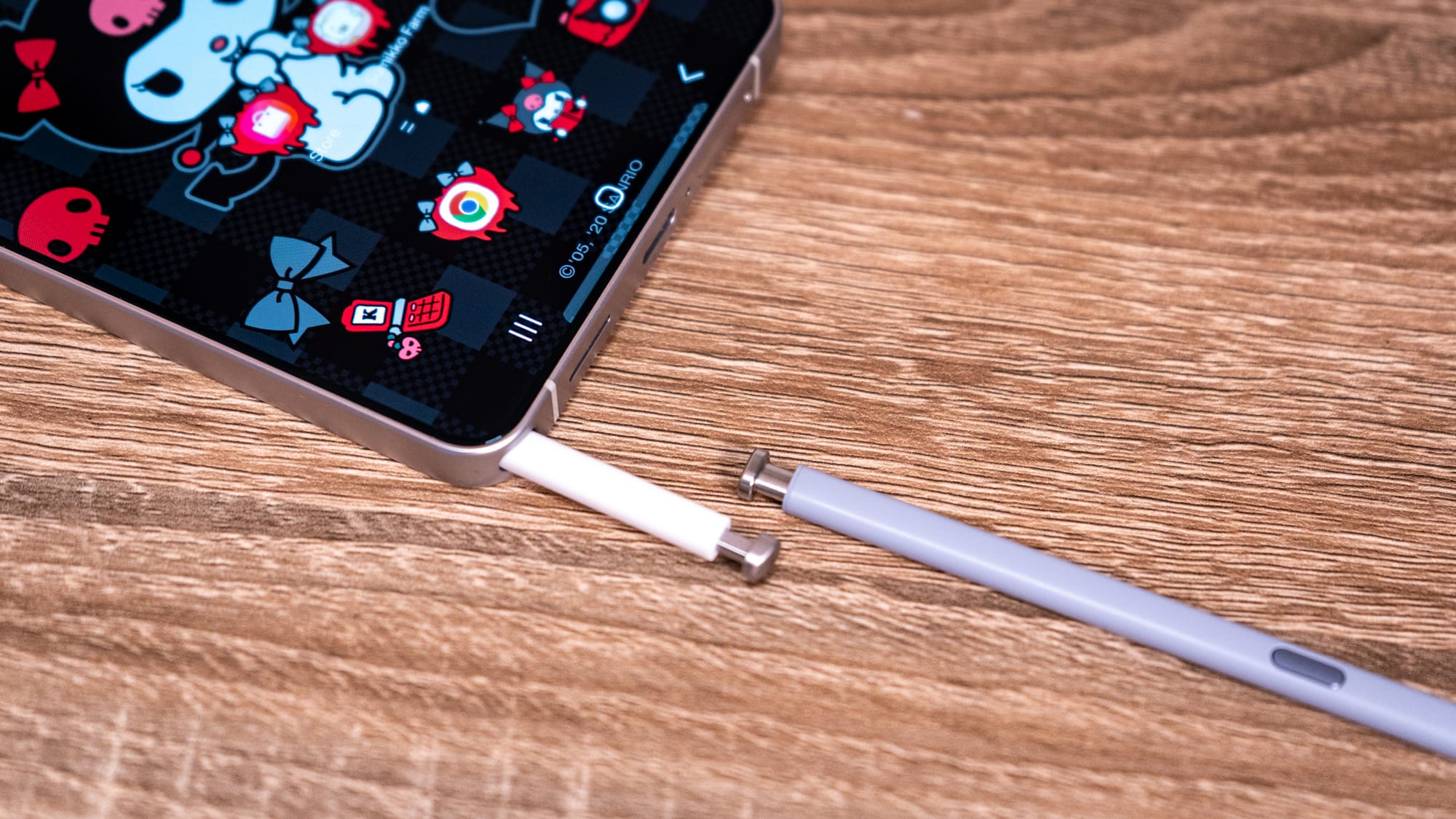 A photo showing the two generations of S Pen side by side